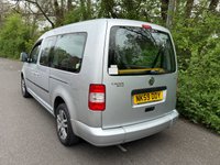 USED 2009 59 VOLKSWAGEN CADDY MAXI LIFE 1.9 TDI Pure Drive 104 ps 5 SEATER WAV WHEEL CHAIR ACCESSIBLE MPV 5DR WHEELCHAIR RAMP+ALLOYS+AIR CON