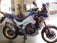 USED 2022 72 HONDA CRF1100L AFRICA TWIN ADVENTURE SPORTS 1100 Adventure Petrol DCT O-ring Euro 5 (102 ps) ONE OWNER WITH FULL HONDA SERVICE HISTORY 