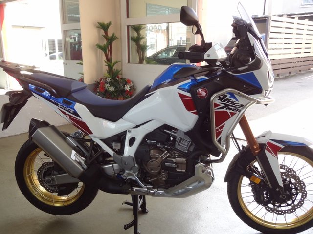 View our HONDA CRF1100L AFRICA TWIN ADVENTURE SPORTS