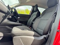 USED 2022 22 RENAULT CAPTUR 1.0 TCe Iconic SUV 5dr Petrol Manual Euro 6 (s/s) (90 ps) 1 OWNER + NAV + CRUISE + DAB + CARPLAY + SENSORS