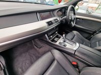 USED 2015 15 BMW 5 SERIES GRAN TURISMO 2.0 520d M Sport GT 5dr Diesel Auto Euro 6 (s/s) (184 ps) ++ +PANORAMIC ROOF+++