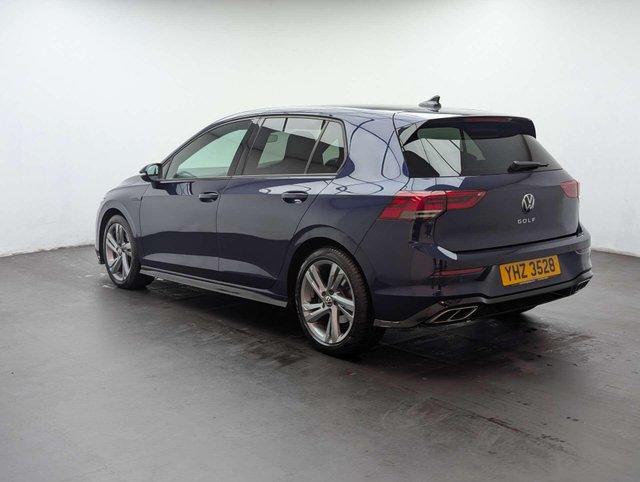 USED 2021 21 VOLKSWAGEN GOLF 1.5 Golf R-Line TSi 5dr CLICK & COLLECT/ HOME DELIVERY