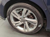 USED 2021 21 VOLKSWAGEN GOLF 1.5 Golf R-Line TSi 5dr CLICK & COLLECT/ HOME DELIVERY