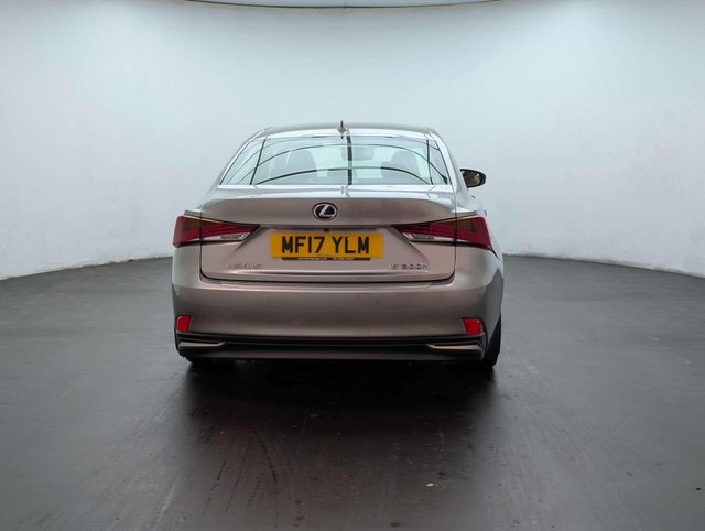 USED 2017 17 LEXUS IS 2.5 IS 300h Premier CVT 4dr CLICK & COLLECT/ HOME DELIVERY