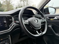 USED 2019 19 VOLKSWAGEN T-ROC 1.0 TSI GPF Design SUV 5dr Petrol Manual 115 bhp 