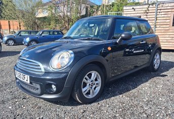 2010 MINI HATCH