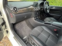 USED 2014 14 MERCEDES-BENZ B 180  30382 miles