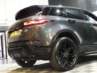 USED 2022 72 LAND ROVER RANGE ROVER EVOQUE 1.5 P300e 12.2kWh Edition SUV 5dr Petrol Plug-in Hybrid Auto 4WD Euro 6 (s/s) (309 ps) 1 OWNER HUGE SPEC PANO VAT Q