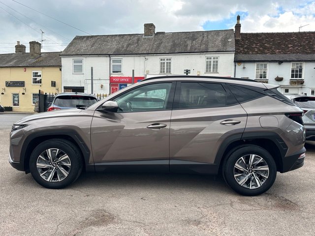 View our HYUNDAI TUCSON