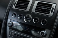 USED 2014 63 ASTON MARTIN DB9 6.0 V12 Carbon Edition Coupe 2dr Petrol T-TronicII Euro 5 (510 bhp) 