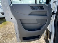 USED 2019 19 VOLKSWAGEN CRAFTER 2.0 TDI CR35 BlueMotion Tech Trendline Panel Van 5dr Diesel Manual FWD MWB High Roof Euro 6 (s/s) (102 ps) A/C-sensors-racking-captain seats