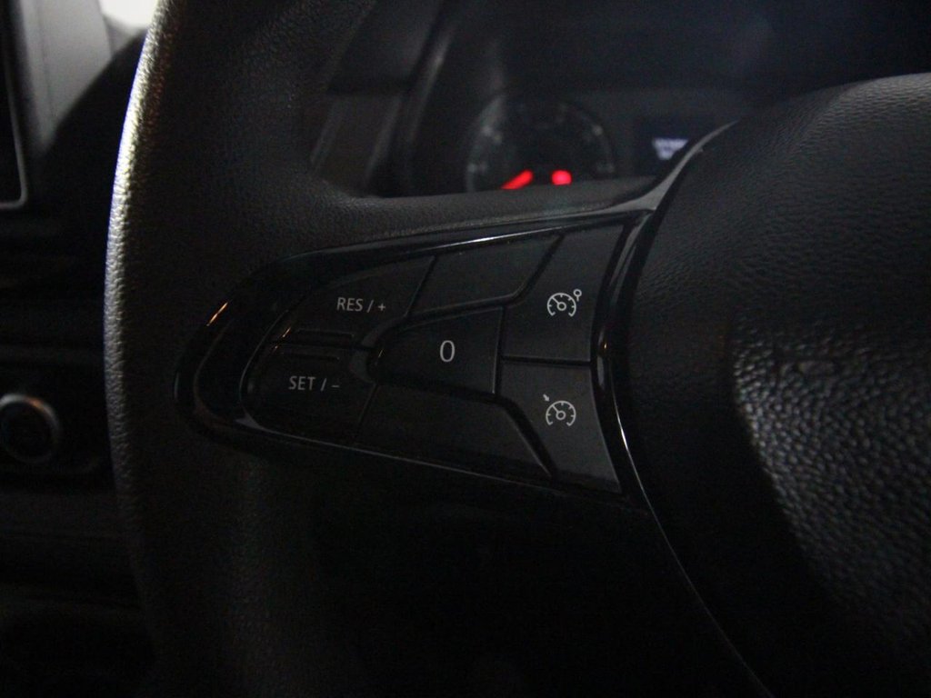 USED 2023 23 RENAULT TRAFIC 2.0 dCi Blue LL30 Advance Panel Van 5dr Diesel Manual L2 H1 Euro 6 (s/s) (130 ps) PLUS VAT