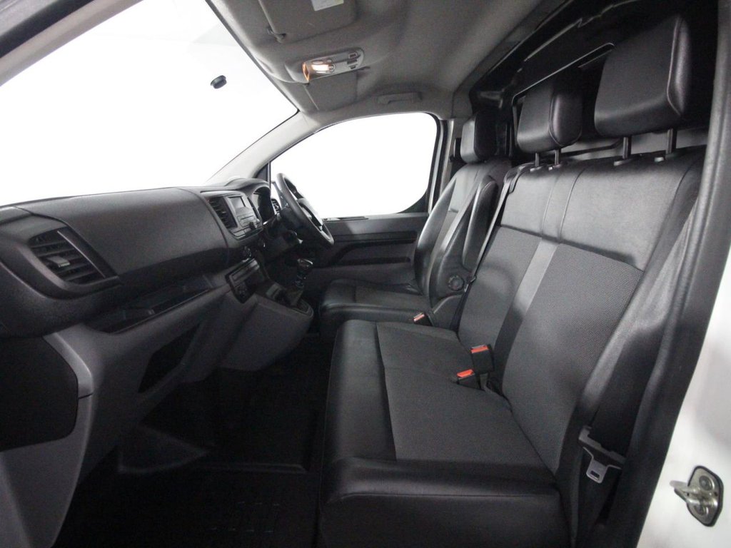 USED 2019 69 VAUXHALL VIVARO 2.0 Turbo D 3100 Edition Panel Van 5dr Diesel Manual L2 H1 Euro 6 (s/s) (120 ps) NO VAT