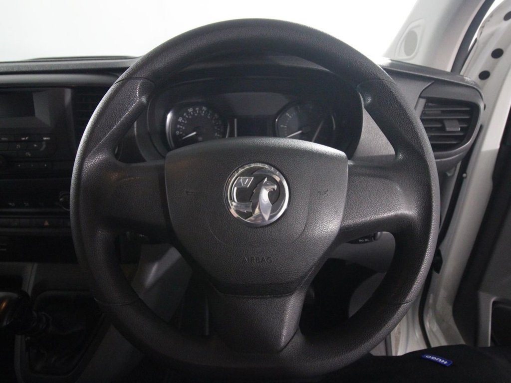 USED 2019 69 VAUXHALL VIVARO 2.0 Turbo D 3100 Edition Panel Van 5dr Diesel Manual L2 H1 Euro 6 (s/s) (120 ps) NO VAT