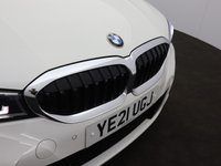 USED 2021 21 BMW 3 SERIES 2.0 330e 12kWh M Sport Saloon 4dr Petrol Plug-in Hybrid Auto Euro 6 (s/s) (292 ps) DRIVING MODES | BLUETOOTH