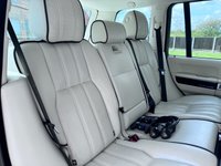 USED 2012 12 LAND ROVER RANGE ROVER 4.4 TDV8 WESTMINSTER AUTOMATIC 4X4 TURBO DIESEL ** ONLY 60,404 MILES **