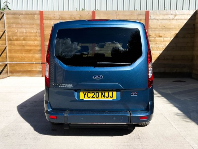 View our FORD TOURNEO CONNECT