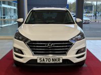 USED 2020 70 HYUNDAI TUCSON 1.6 GDi SE Nav SUV 5dr Petrol Manual Euro 6 (s/s) (132 ps) APPLE CARPLAY, REVERSE CAMERA, LED DAYTIME RUNNING LIGHTS, DUAL CLIMATE  CONTROL, AIR CONDITIONING, CRUISE CONTROL, SPEED LIMITER, ISOFIX, 8 INCH TOUCHSCREEN DISPLAY WITH SAT NAV, 17 INCH ALLOY WHEELS, POLAR WHITE