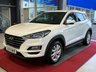 USED 2020 70 HYUNDAI TUCSON 1.6 GDi SE Nav SUV 5dr Petrol Manual Euro 6 (s/s) (132 ps) APPLE CARPLAY, REVERSE CAMERA, LED DAYTIME RUNNING LIGHTS, DUAL CLIMATE  CONTROL, AIR CONDITIONING, CRUISE CONTROL, SPEED LIMITER, ISOFIX, 8 INCH TOUCHSCREEN DISPLAY WITH SAT NAV, 17 INCH ALLOY WHEELS, POLAR WHITE
