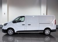 USED 2022 72 RENAULT TRAFIC 2.0 dCi Blue LL30 Business+ Panel Van 5dr Diesel Manual L2 H1 Euro 6 (s/s) (150 ps) 