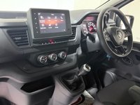 USED 2022 72 RENAULT TRAFIC 2.0 dCi Blue LL30 Business+ Panel Van 5dr Diesel Manual L2 H1 Euro 6 (s/s) (150 ps) 
