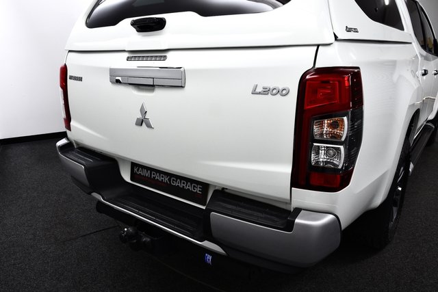 USED 2020 70 MITSUBISHI L200 2.2 DI-D DC Barbarian Pickup Double Cab 4dr Diesel Manual 4WD Euro 6 (s/s) (150 ps) NO VAT | Rear Cover | Tow Pack