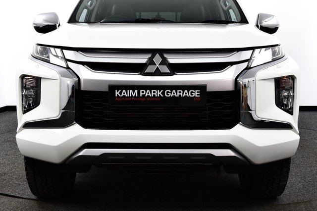 USED 2020 70 MITSUBISHI L200 2.2 DI-D DC Barbarian Pickup Double Cab 4dr Diesel Manual 4WD Euro 6 (s/s) (150 ps) NO VAT | Rear Cover | Tow Pack