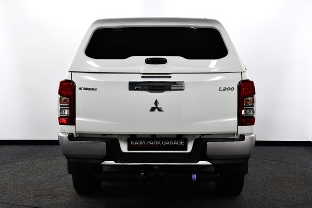 USED 2020 70 MITSUBISHI L200 2.2 DI-D DC Barbarian Pickup Double Cab 4dr Diesel Manual 4WD Euro 6 (s/s) (150 ps) NO VAT | Rear Cover | Tow Pack