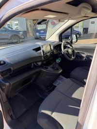 USED 2023 73 VAUXHALL COMBO 1.5 Turbo D 2300 Pro Panel Van 5dr Diesel Manual L1 H1 Euro 6 (s/s) (100 ps) Drives superb !