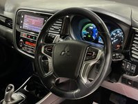 USED 2018 68 MITSUBISHI OUTLANDER 2.4h TwinMotor 13.8kWh Juro SUV 5dr Petrol Plug-in Hybrid CVT 4WD Euro 6 (s/s) (209 ps) 