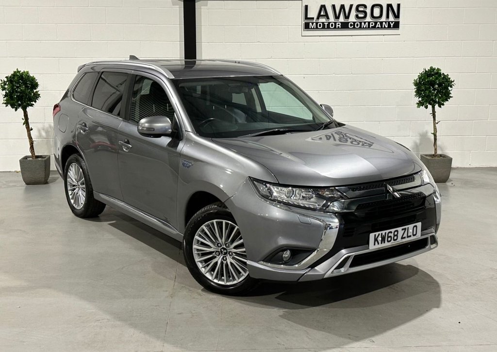 USED 2018 68 MITSUBISHI OUTLANDER 2.4h TwinMotor 13.8kWh Juro SUV 5dr Petrol Plug-in Hybrid CVT 4WD Euro 6 (s/s) (209 ps) 