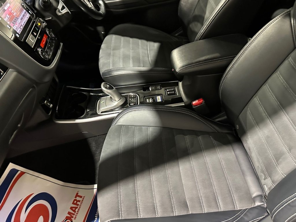 USED 2018 68 MITSUBISHI OUTLANDER 2.4h TwinMotor 13.8kWh Juro SUV 5dr Petrol Plug-in Hybrid CVT 4WD Euro 6 (s/s) (209 ps) 