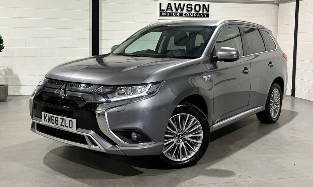 USED 2018 68 MITSUBISHI OUTLANDER 2.4h TwinMotor 13.8kWh Juro SUV 5dr Petrol Plug-in Hybrid CVT 4WD Euro 6 (s/s) (209 ps) 