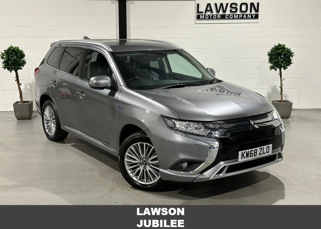 USED 2018 68 MITSUBISHI OUTLANDER 2.4h TwinMotor 13.8kWh Juro SUV 5dr Petrol Plug-in Hybrid CVT 4WD Euro 6 (s/s) (209 ps) 