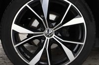 USED 2024 24 VOLKSWAGEN TIGUAN 1.5 TSI R-Line DSG Euro 6 (s/s) 5dr 1 OWNER, SATNAV, HEATED SEATS