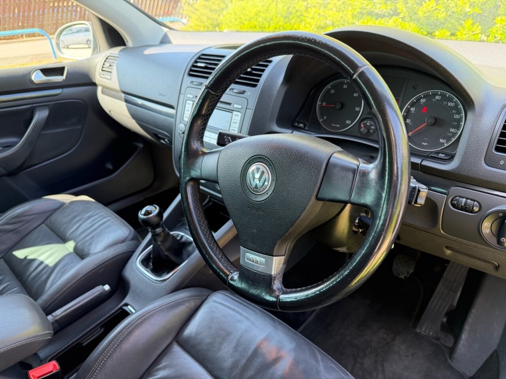 USED 2009 58 VOLKSWAGEN GOLF 2.0 TDI GT Hatchback 5dr Diesel Manual (154 g/km, 138 bhp) HEATED LEATHER, BLUETOOTH, PRIVACY