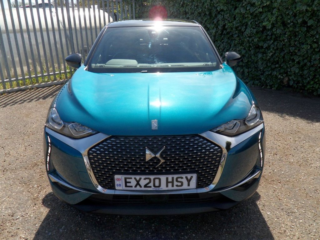 USED 2020 20 DS AUTOMOBILES DS 3 CROSSBACK 1.2 PureTech Prestige Crossback 5dr Petrol Manual Euro 6 (s/s) (100 ps) Millennium Blue - Onyx Black Roof