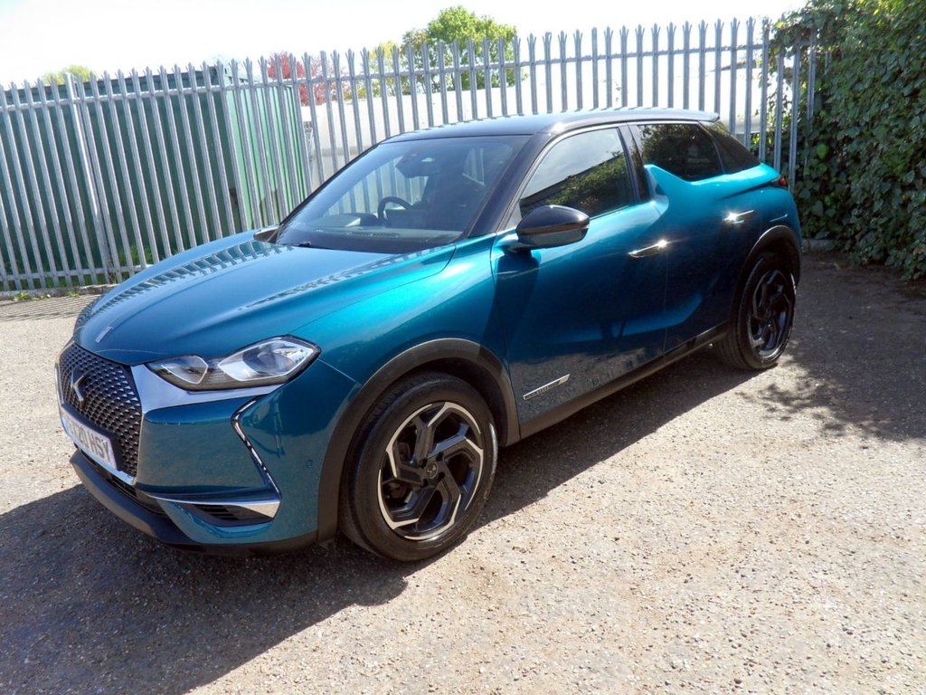 USED 2020 20 DS AUTOMOBILES DS 3 CROSSBACK 1.2 PureTech Prestige Crossback 5dr Petrol Manual Euro 6 (s/s) (100 ps) Millennium Blue - Onyx Black Roof