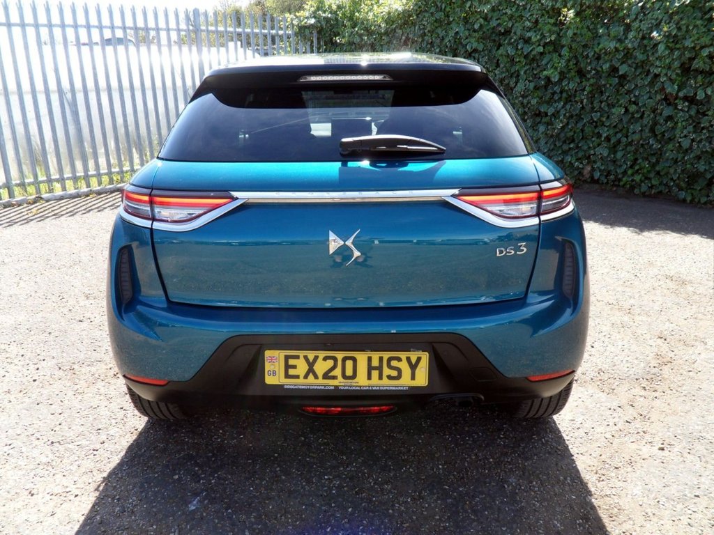 USED 2020 20 DS AUTOMOBILES DS 3 CROSSBACK 1.2 PureTech Prestige Crossback 5dr Petrol Manual Euro 6 (s/s) (100 ps) Millennium Blue - Onyx Black Roof