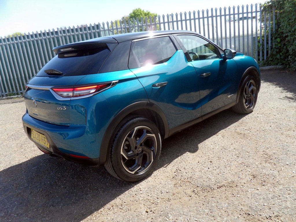 USED 2020 20 DS AUTOMOBILES DS 3 CROSSBACK 1.2 PureTech Prestige Crossback 5dr Petrol Manual Euro 6 (s/s) (100 ps) Millennium Blue - Onyx Black Roof