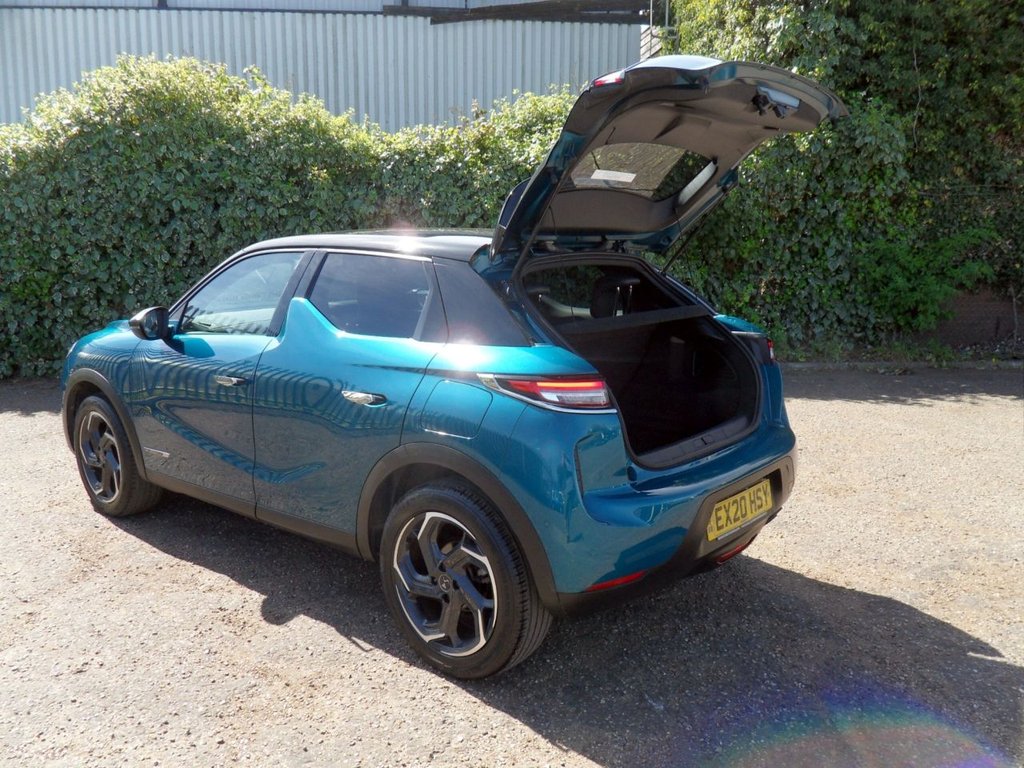USED 2020 20 DS AUTOMOBILES DS 3 CROSSBACK 1.2 PureTech Prestige Crossback 5dr Petrol Manual Euro 6 (s/s) (100 ps) Millennium Blue - Onyx Black Roof