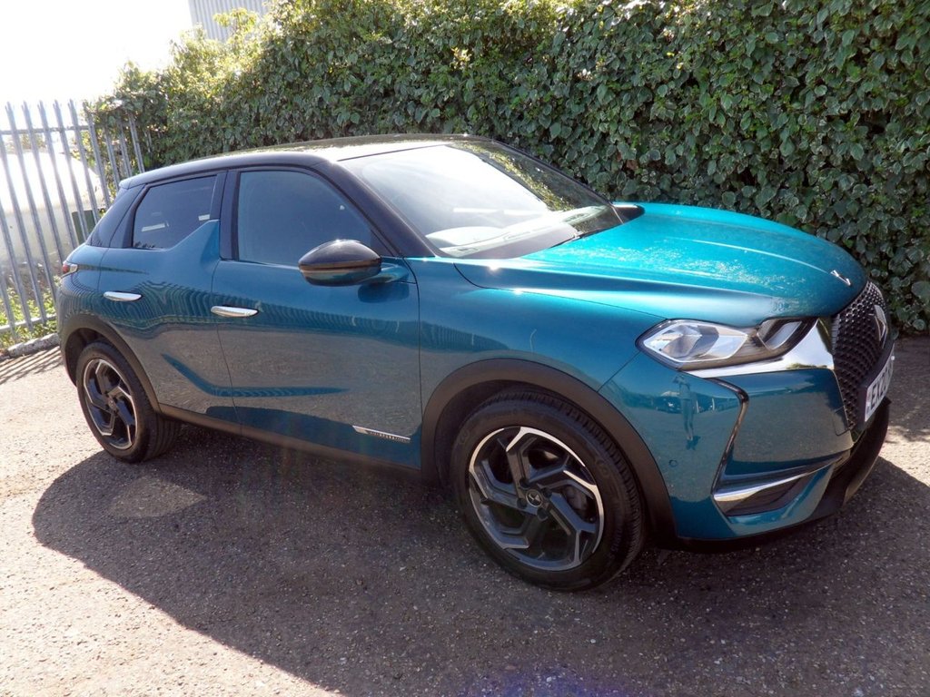 USED 2020 20 DS AUTOMOBILES DS 3 CROSSBACK 1.2 PureTech Prestige Crossback 5dr Petrol Manual Euro 6 (s/s) (100 ps) Millennium Blue - Onyx Black Roof