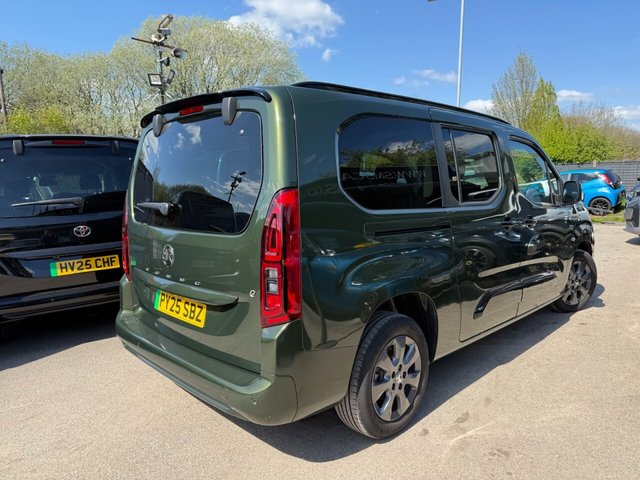 View our VAUXHALL Combo Life Electric