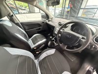 USED 2005 55 FORD FIESTA 1.25 Style Hatchback 5dr Petrol Manual (147 g/km, 74 bhp) 