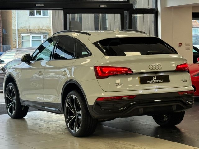 View our AUDI Q5