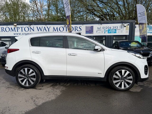 View our KIA SPORTAGE