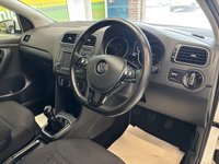 USED 2014 14 VOLKSWAGEN POLO 1.4 TDI BlueMotion Tech SEL Hatchback 5 Door Diesel Manual White 1 Former Keeper +PRIVACY GLASS+CD PLAYER+SENSORS