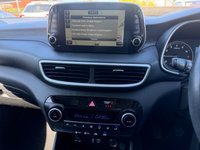 USED 2019 19 HYUNDAI TUCSON 1.6 GDi SE Nav SUV 5dr Petrol Manual Euro 6 (s/s) (132 ps) 3 OWNERS, FULL SERVICE HISTORY, 7 SERVICES, 1YR MOT, NAV, ALLOYS, DUAL CLIMATE, BLUETOOTH, CRUISE, REAR CAMERA, DAB RADIO CD, E/WINDOWS, R/LOCKING, FREE WARRANTY, FINANCE AVAILABLE, HPI CLEAR, PART EXCHANGE WELCOME,