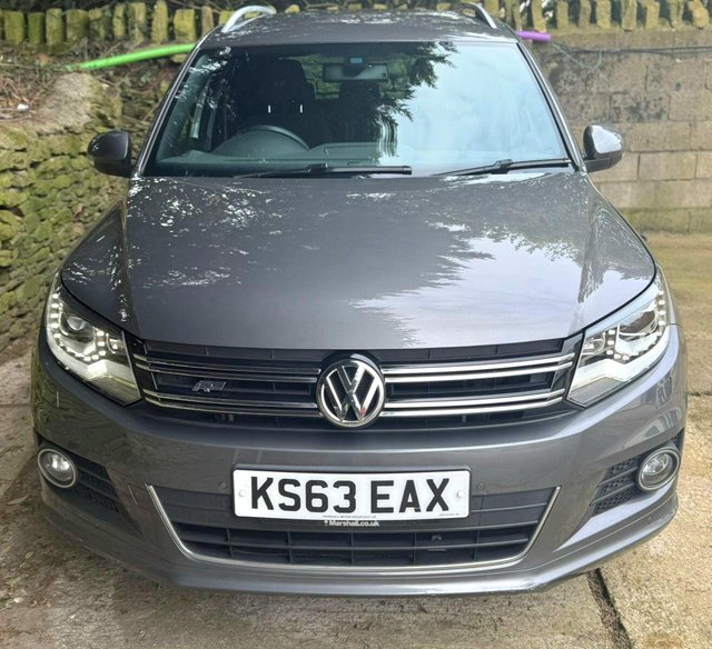 View our VOLKSWAGEN TIGUAN