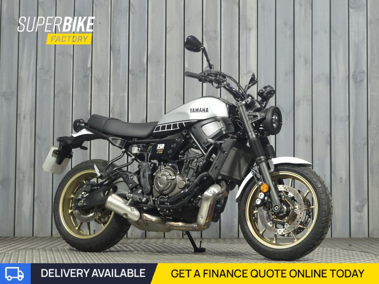 YAMAHA XSR700XSR700 YAMAHA XSR700XSR700